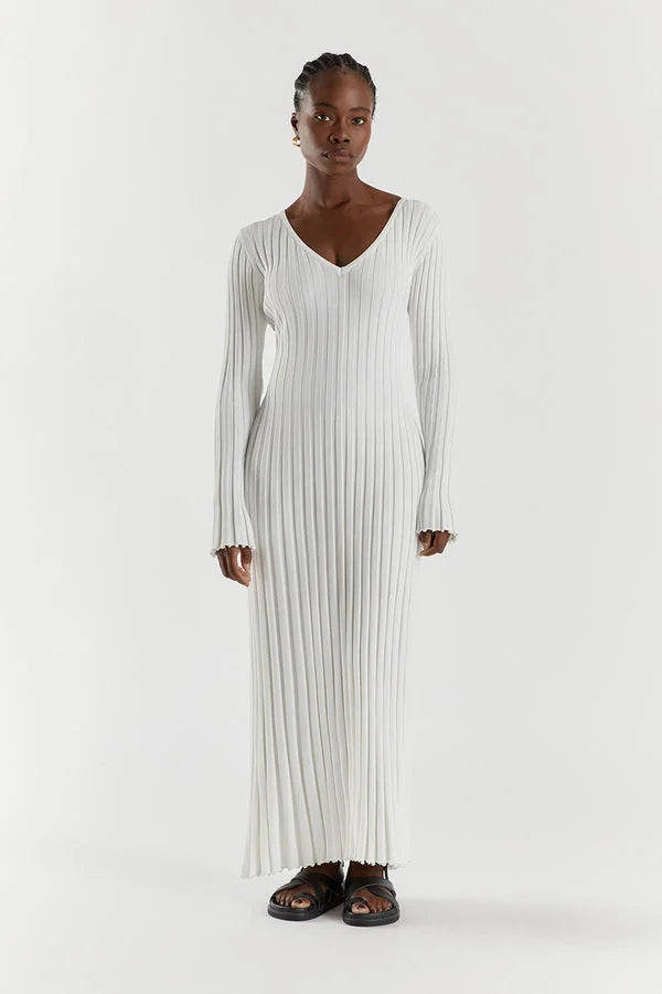 Rosa Strick | Midikleid mit V-Ausschnitt und Ärmeln