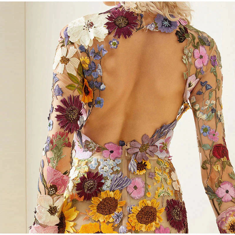Adan | Blumiges Minikleid mit Stickerei
