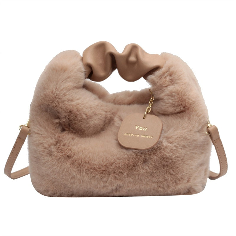 Lisa | Stylish Flauschige Handtasche