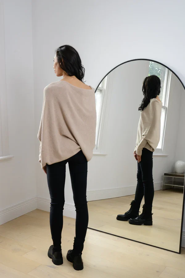 Mariemi | Asymmetrisch Drapierter Pullover