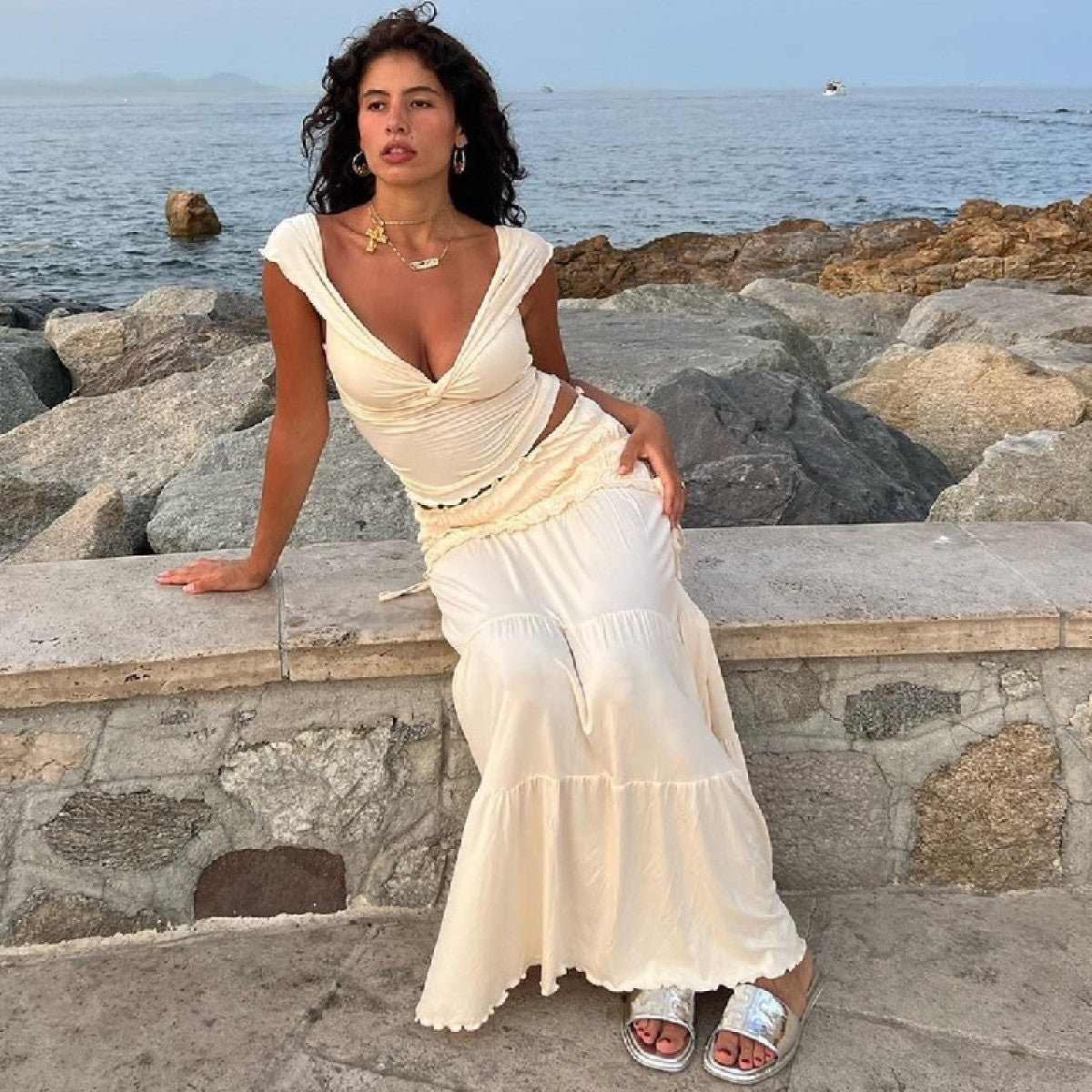 Adeline | Off-Shoulder Crop Tops und Rock Set