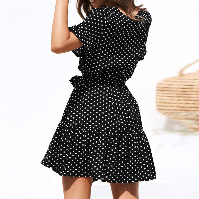 Charlotte - Kurzärmeliges Kleid mit Polka Dot